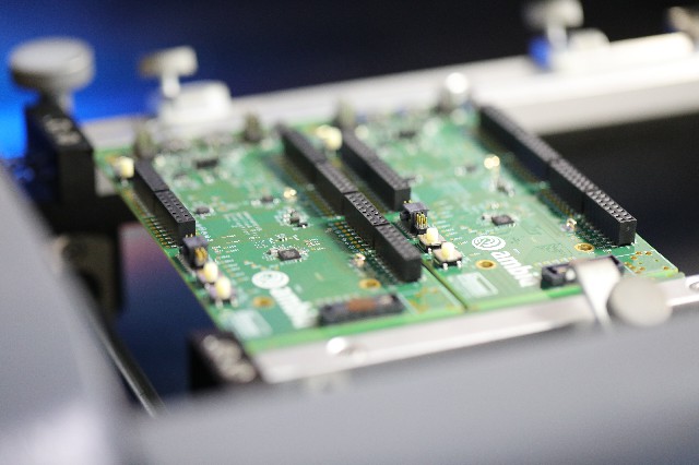 PCB制板與PCBA制板有什么區(qū)別?PCB制板與PCBA制板的區(qū)別及應用